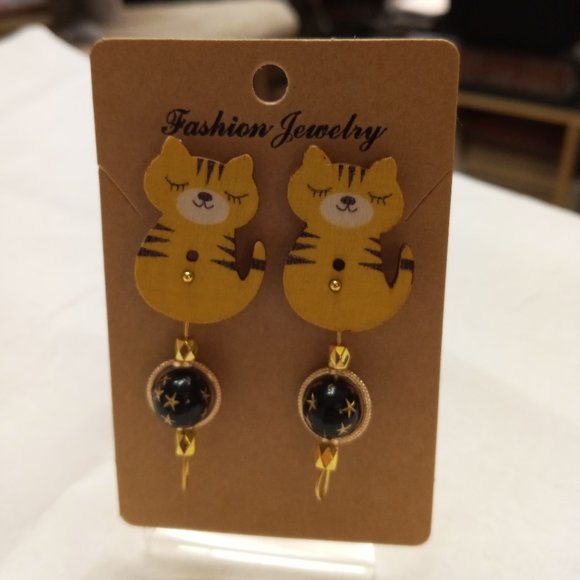 Home Made Handmade Wood & Metal Cat Yellow & Black Button Earrings #49 - Picture 11 of 11